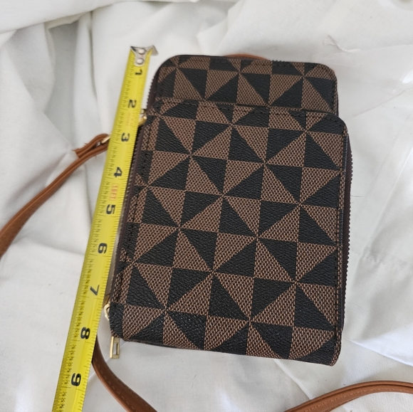 Brown Geometric Crossbody Bag - Unbranded - Picture 2 of 13